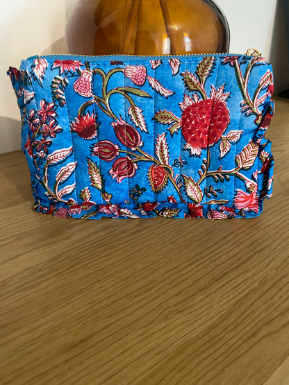 Pochette bleue