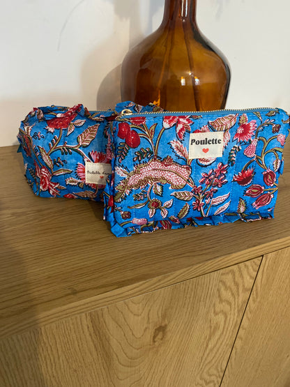 Pochette bleue