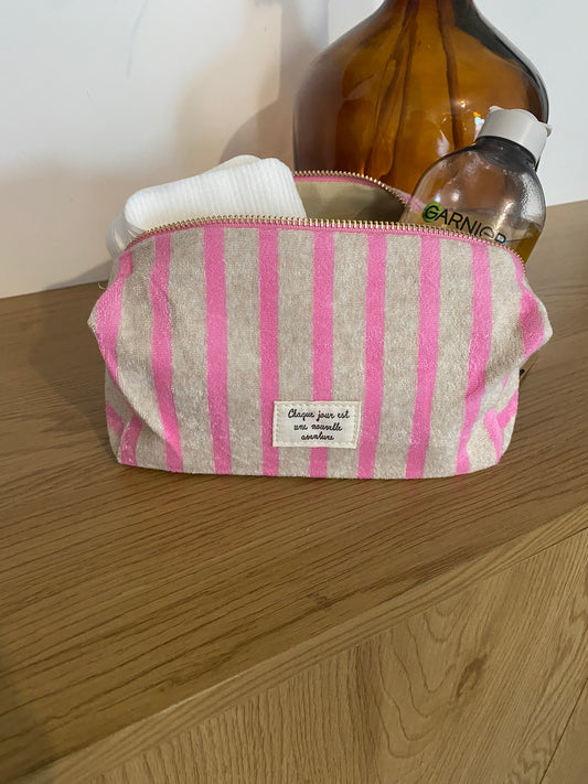 Trousse gris rayé rose