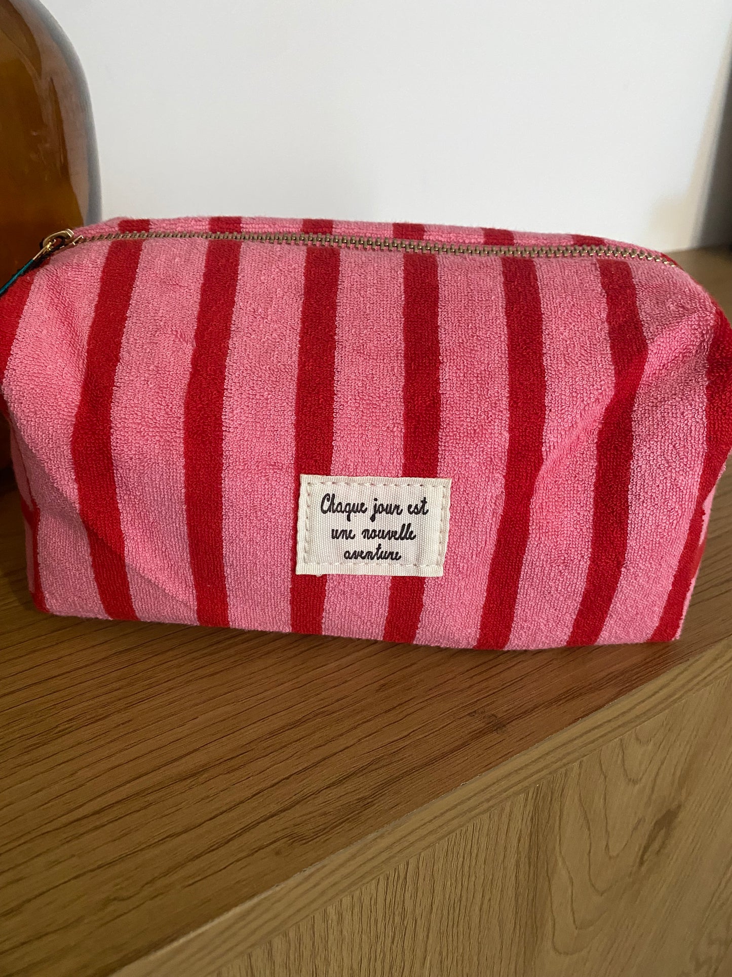 Trousse de toilette rayée rose